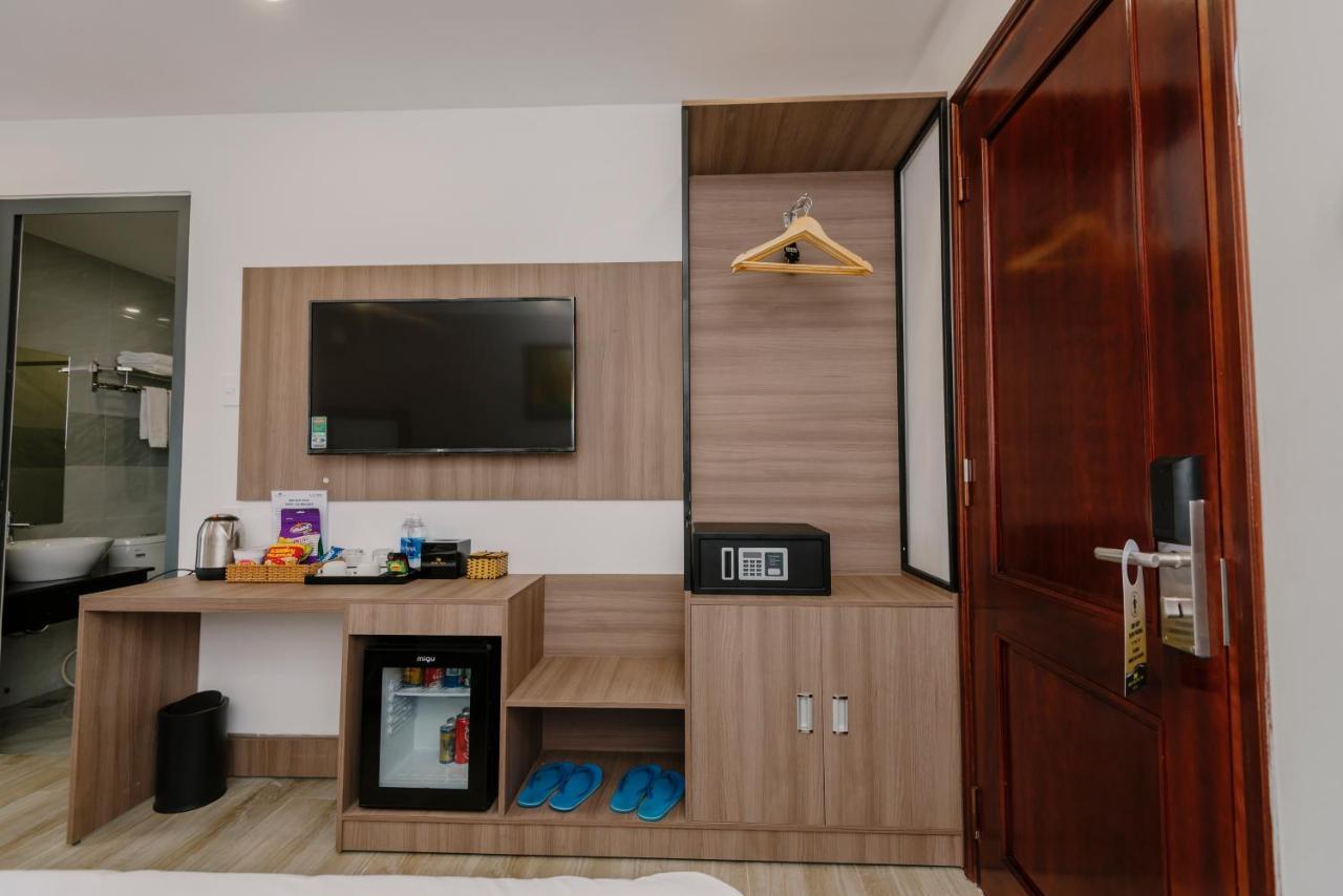 รอยัล ปาล์ม โฮเต็ล Hotel ตวีฮหว่า ภายนอก รูปภาพ